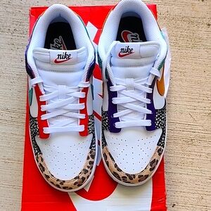Nike Dunk Low SE Size 7.5